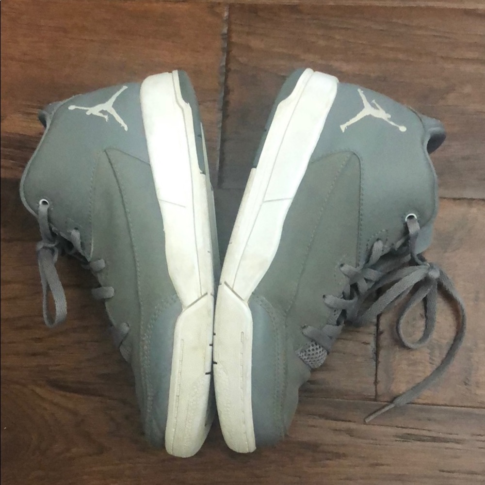 Boys Jordan shoes